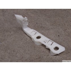 Audi A4 B9 - Führungsteil R Stosstange V